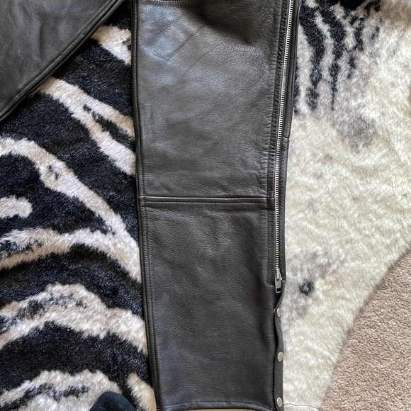Leather Chaps - Picture 6 of 7
